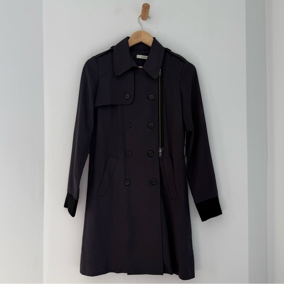 Vintage Celine blue & black classic trench coat with a twist - size 40 (Medium) - Picture 4 of 12